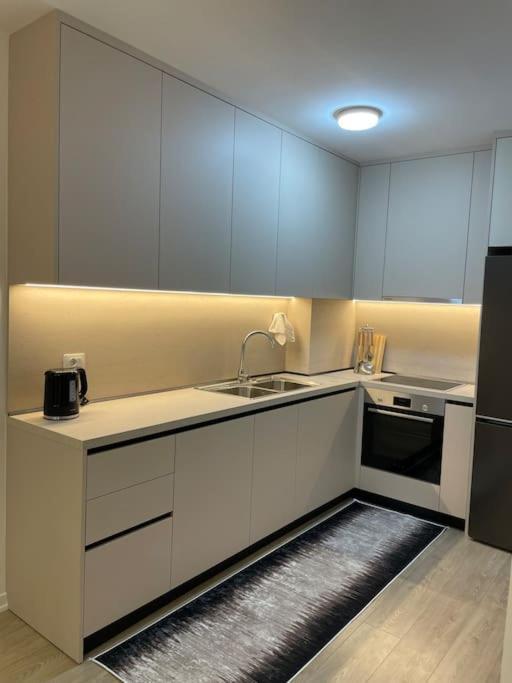 Apartament Luxury Next To Us Embassy *